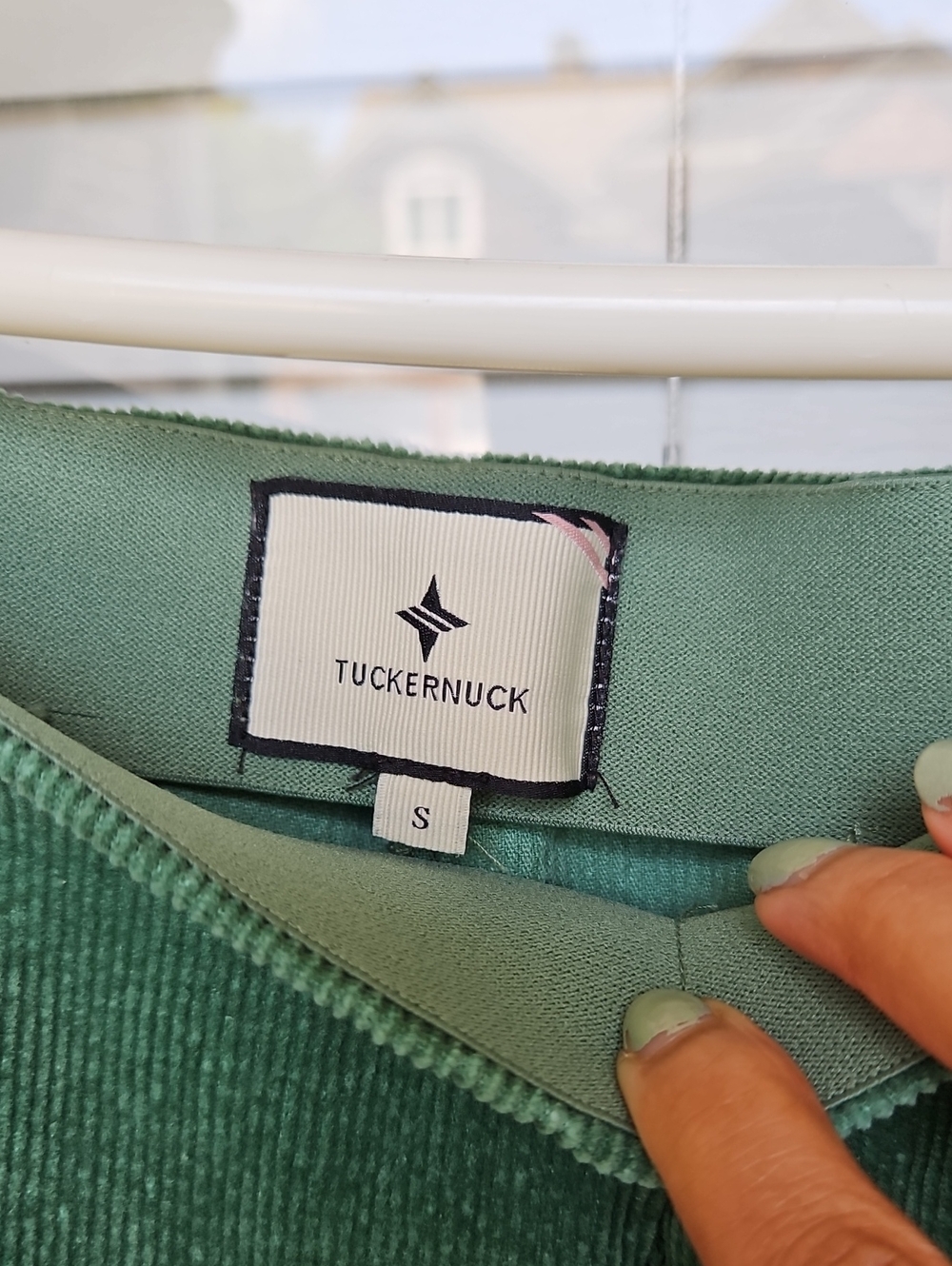 Tuckernuck Ashford Green Cropped Corduroy Pants - Picture 4 of 8